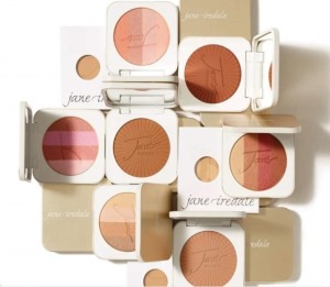 Мы возобновили продажи косметики Jane Iredale!